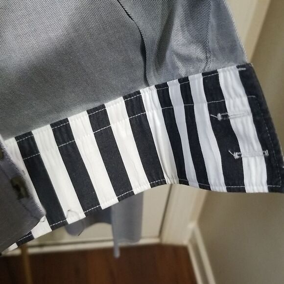 Men's Stone Rose Gray Button-Up Shirt Size Small - Picture 5 of 6